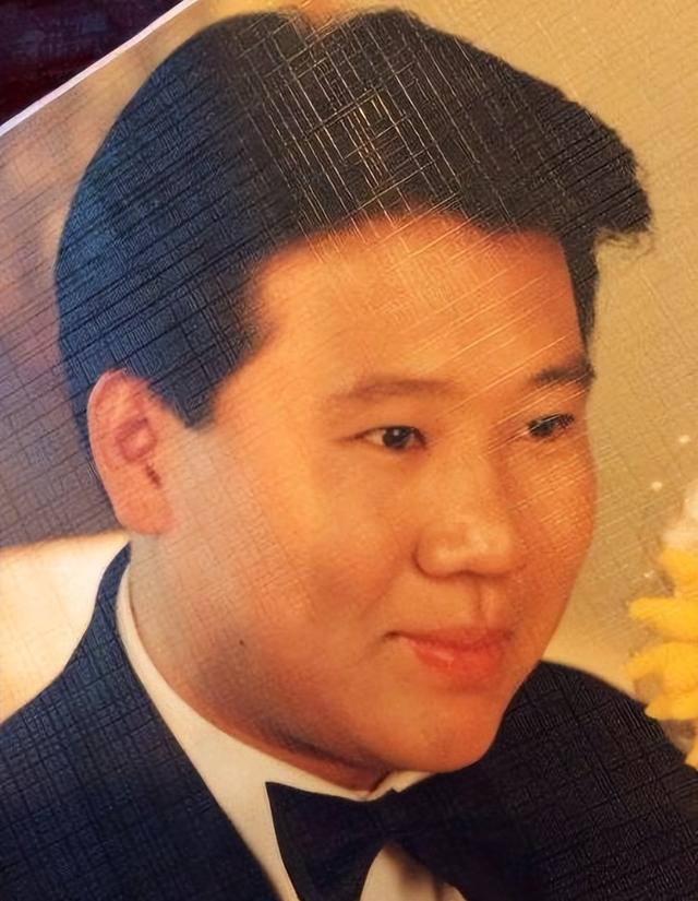 郭德纲的两任妻子，王惠名利双收，胡中惠孤独终老，人生差距太大