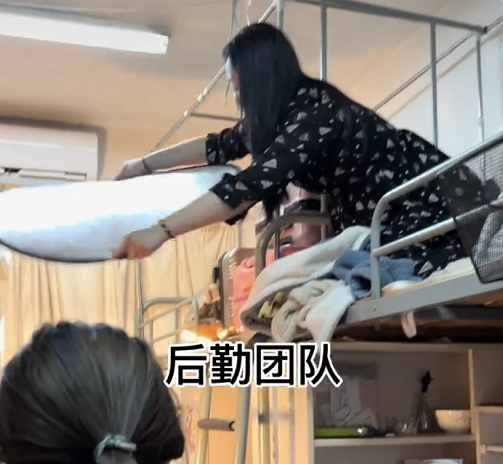 这个学校的男生宿舍火了（南京一高校女寝团队）