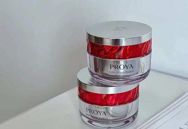 紧致抗皱护肤品排行榜，全球十大抗皱紧致排名（2023年热门“抗老面霜”排行榜）