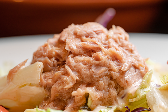 左刀右叉还是左叉右刀，左刀右叉还是左叉右刀（别再问萨莉亚，有没有倒闭了）