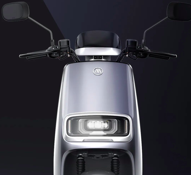 高碳钢是什么材质，碳钢好还是不锈钢好（爱玛推出新车A505）