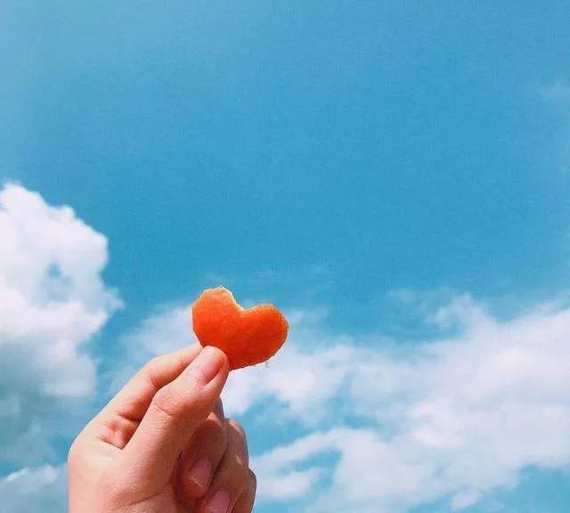 经典人生格言100句，情感语录大全最新情感语录（励志精辟经典语句100句）