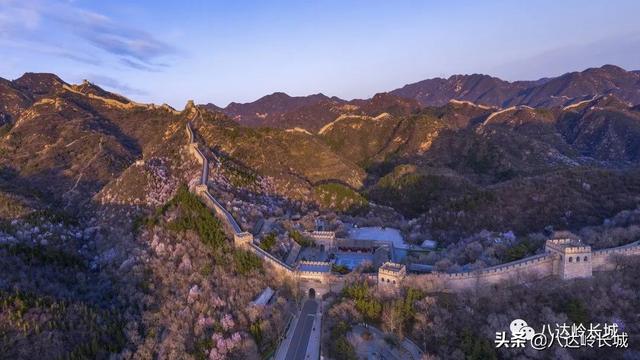 八达岭长城攻略，八达岭长城一日游攻略及景点（八达岭长城旅游服务攻略）