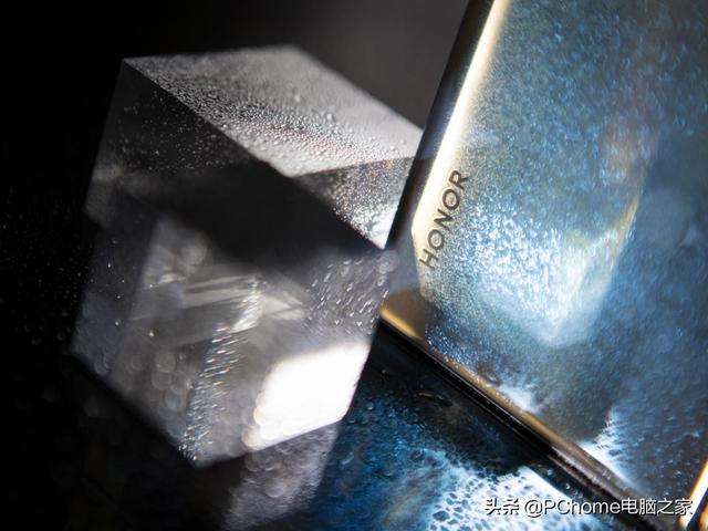 荣耀60pro，荣耀60和荣耀60pro参数配置详情（不负数字系列旗舰之名）