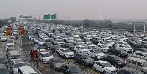 高速免费2022年时间，2022年高速免费是几天（十一放假期间高速公路免费通行）