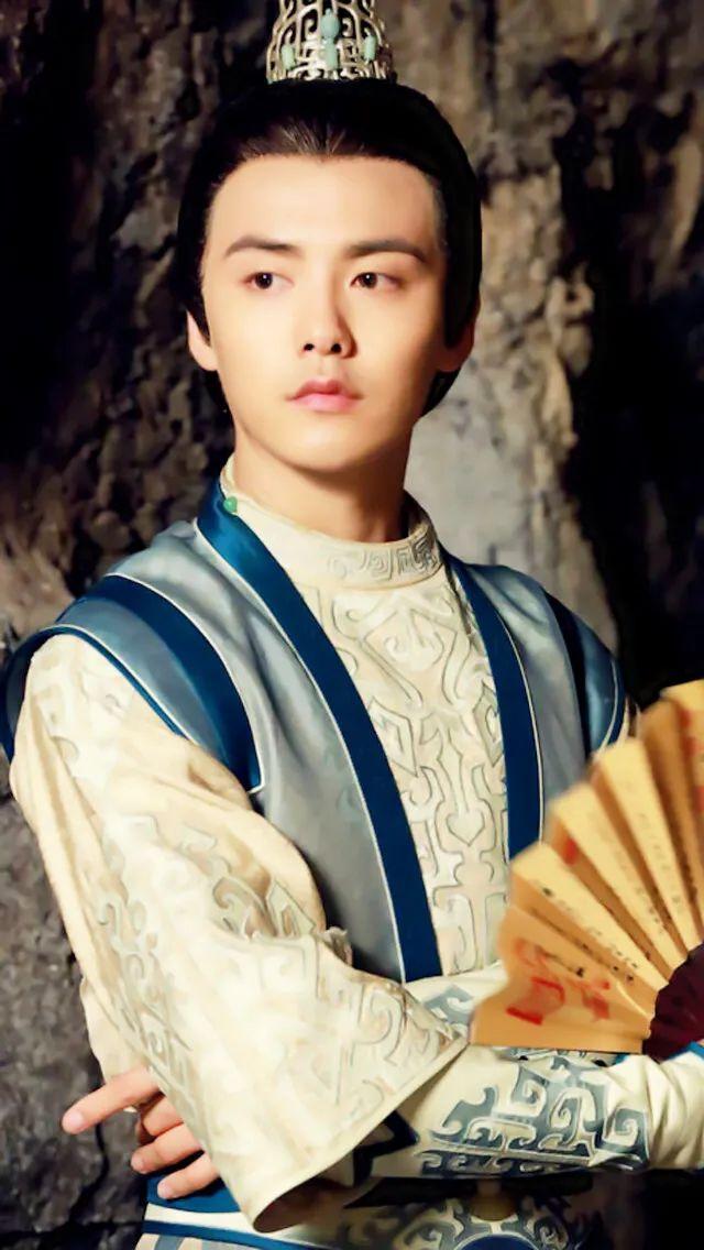 当时年少春衫薄(经得起全束发考验的古装美男子)