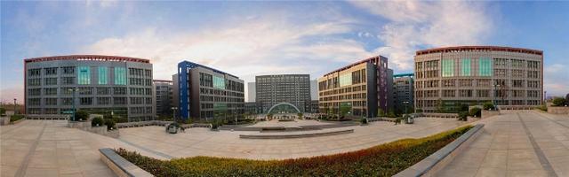 昆明冶金高等专科学校招生简介，昆明冶金高等专科学校招生简介官网（云南省高职高专名校汇展丨昆明冶金高等专科学校）