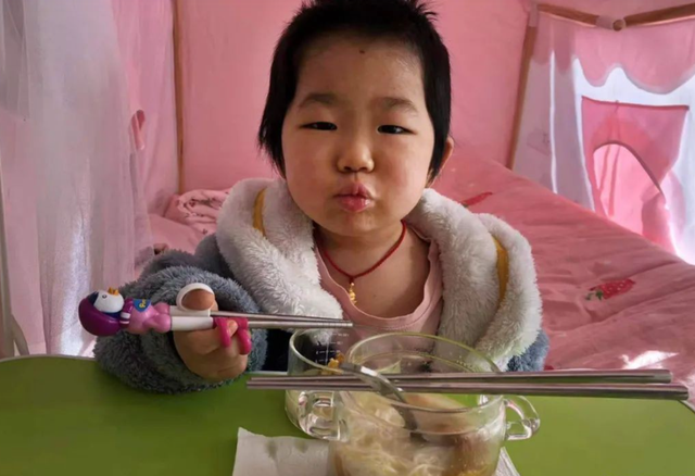 宝宝高烧一直不退是什么原因，婴儿高烧不退的原因是什么（看到检查结果后父母崩溃了）