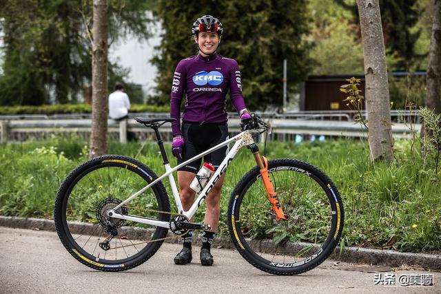 山地自行车全面图，山地世界杯赛场的9辆顶级XC硬尾山地车