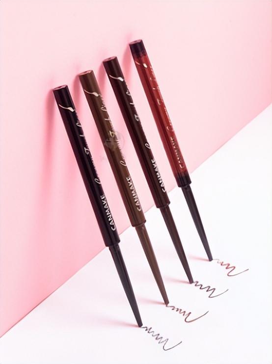 眼影笔哪个牌子好用(一步一步教画眼影)