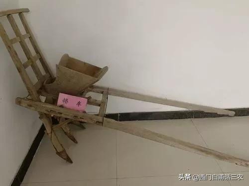 纺组词有哪些，纺组词（纺车、耧车、耕犁、碌碡、石磨等传统农具）