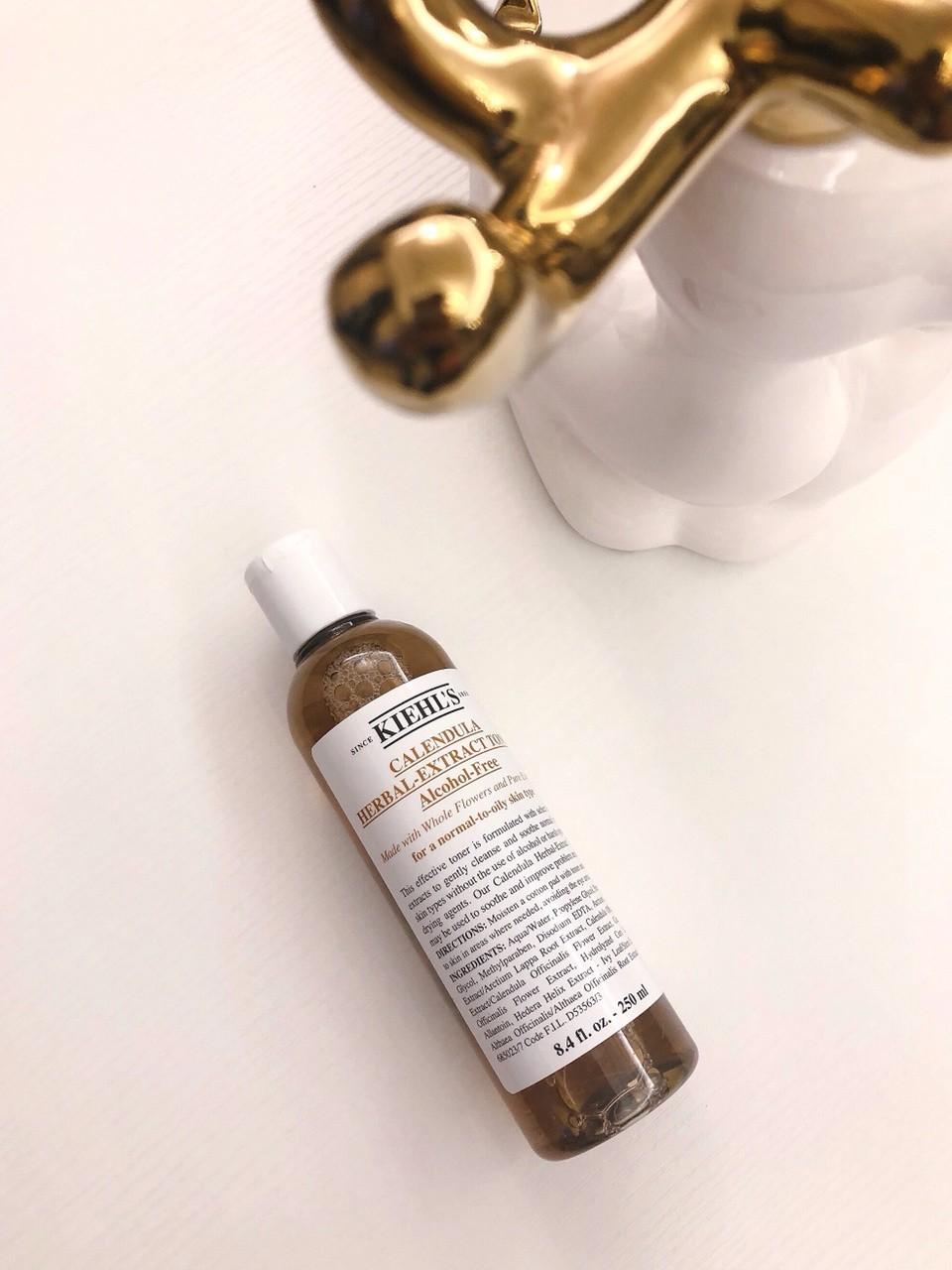 几款好用的保湿抗皱面霜，保湿抗皱护肤品哪个牌子好（值得无限回购的5款“保湿水”推荐）