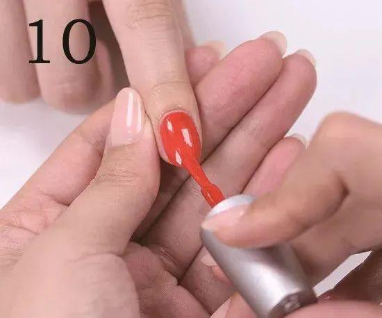 美甲怎么快速卸掉，怎么快速把美甲卸掉（最全的正确的涂甲油胶步骤——卸甲的操作步骤教程）