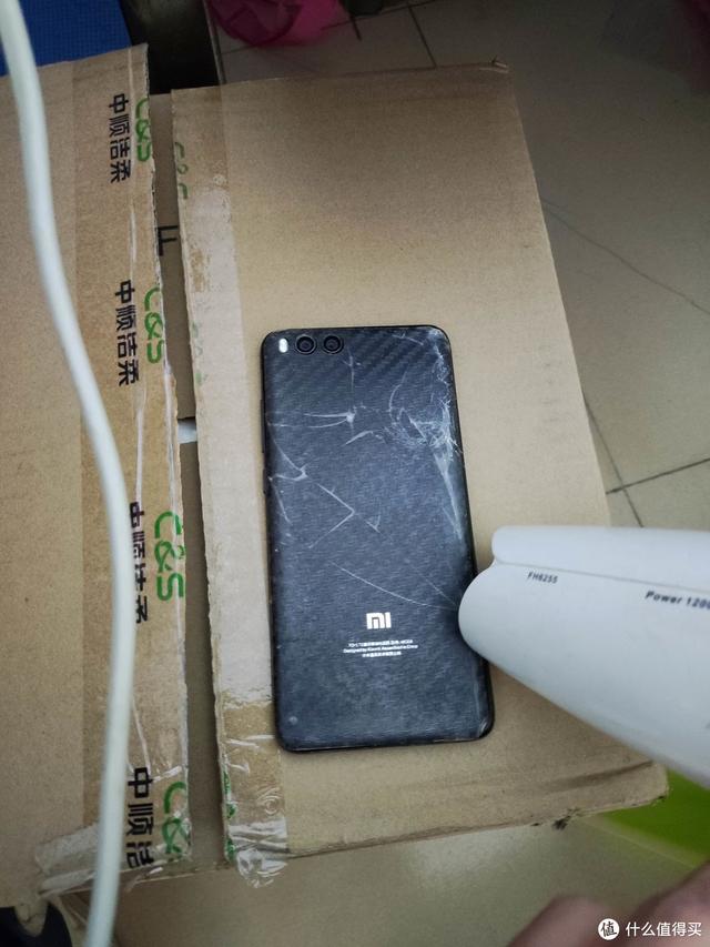 小米手机电量显示怎么设置，小米手机如何设置电量显示方式（给老爸的小米6哥哥换个电池）