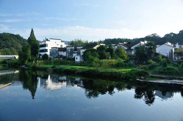 婺源必去的三个景点，婺源必去的三个景点李坑（“中国最美乡村”婺源，小介绍）