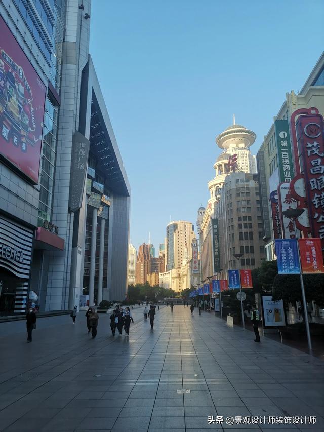 南京路步行街攻略，上海南京路步行街、外滩、城隍庙一日游攻略（上海市南京路步行街）