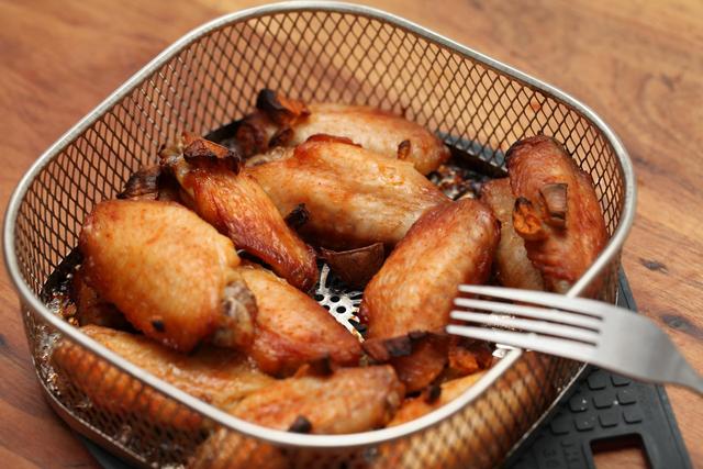 空气炸锅能放什么容器（分享6道空气炸锅美食）