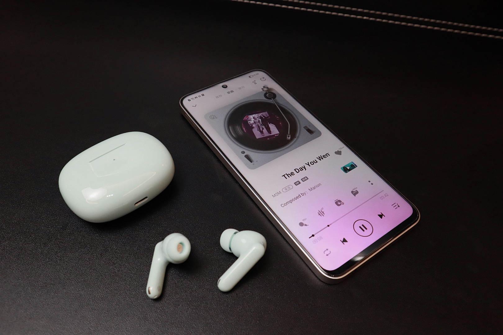 魅族耳机哪个音质最好（魅蓝Blus 2主动降噪耳机体验）