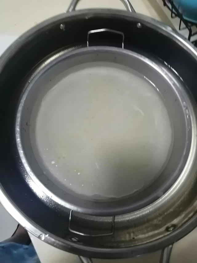 面皮和凉皮一样吗，凉皮和面皮的区别在哪（面皮）