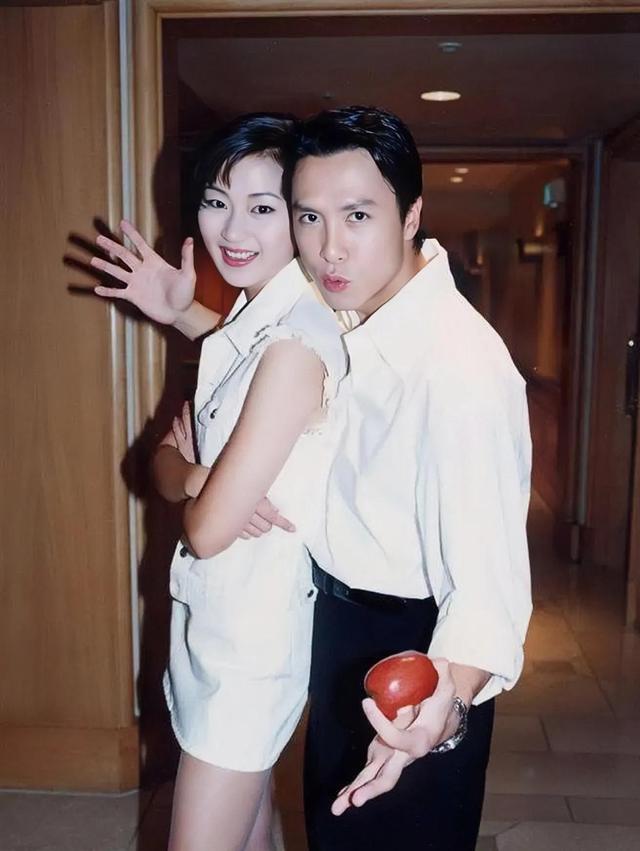 甄子丹前妻万绮雯，甄子丹曾为她抛妻弃子万绮雯（万绮雯：年轻时相貌平平）