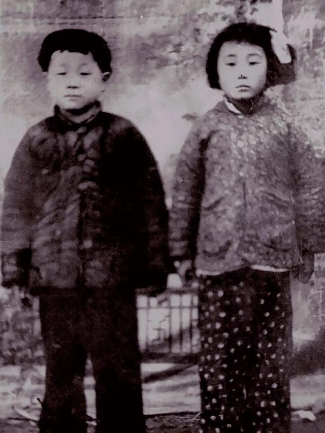 莫言个人资料，莫言资料（小学二年级毕业的妻子）