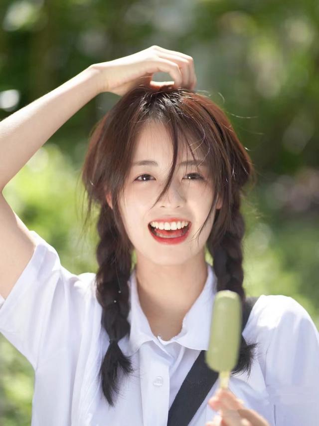 兰蔻大粉水好用吗，兰蔻粉水到底好在哪里（人人都夸的兰蔻粉水）