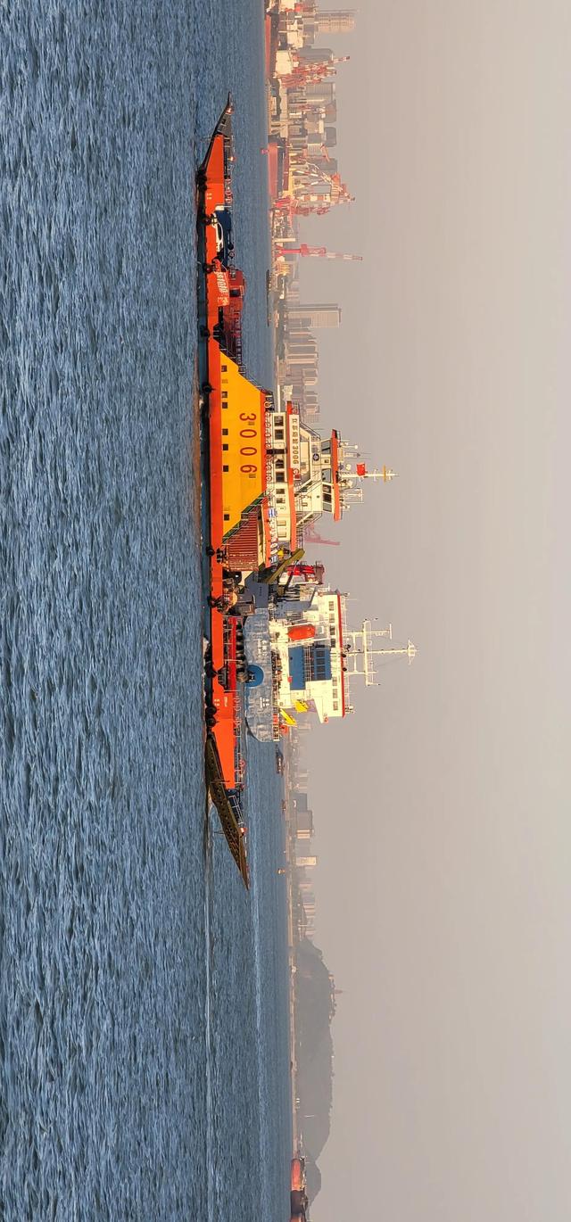 上海到青岛多远，上海到青岛的路程（上海青岛往返1400公里全程无高速沿途城市蜻蜓点水游）