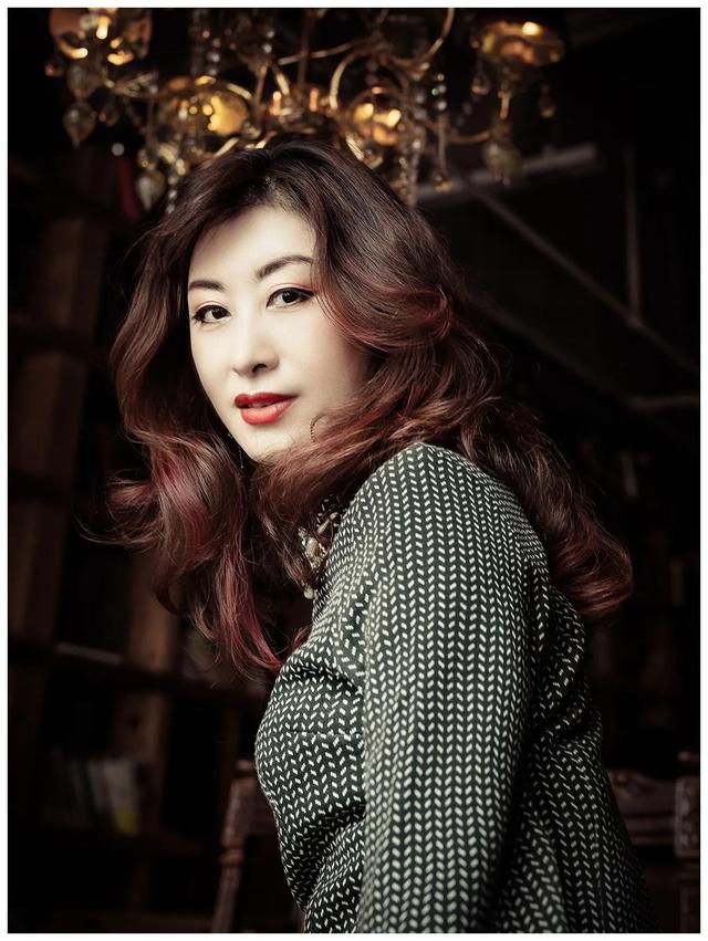 表情控制技巧，人像摄影中如何控制模特的表情