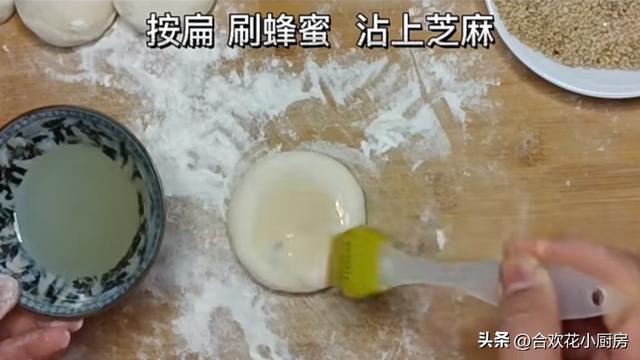 烧饼的家常做法河南烧饼，河南美食吊炉烧饼