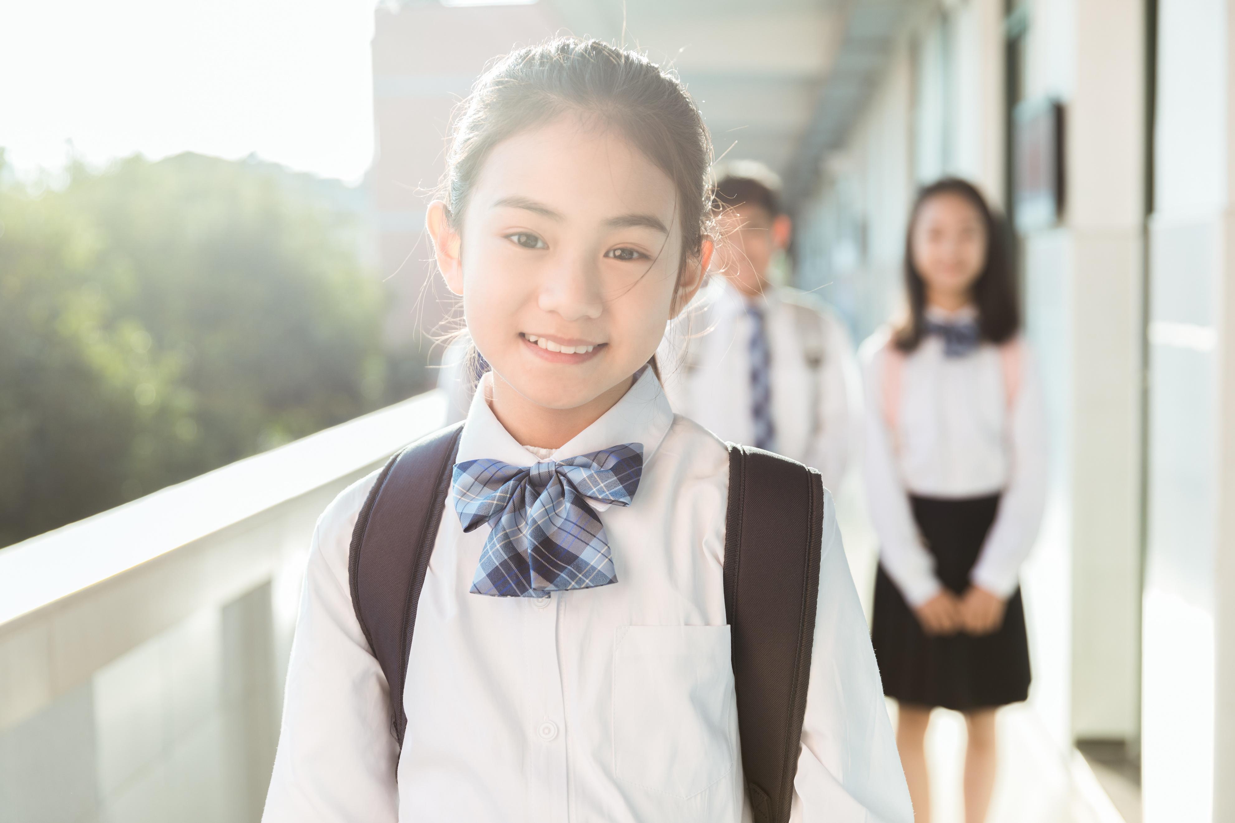 女儿青春期的教育方法,如何教育青春期女儿(一定要让她明白5句话)
