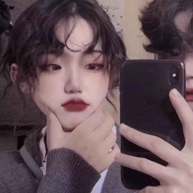 情头一对两张，微信头像，情头一对两张（情侣头像，热门高赞情头）