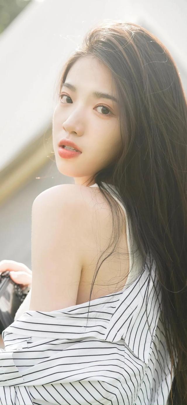 有气质女人晚安说说，有气质女人晚安说说图片大全（精选美女明星手机壁纸合集）