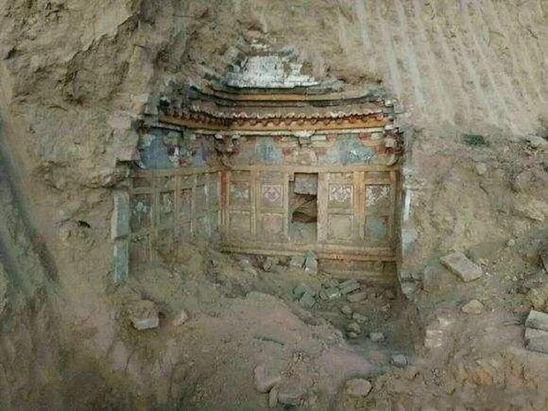 答案是肯定的,河南就有一个号称"第一凶墓"的战国古墓.