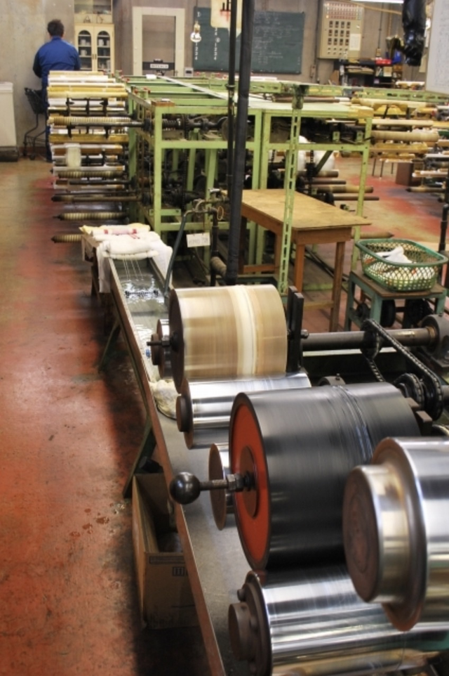 polyamide是什么面料，polyamide是什么面料成分（高分子材料、弹性和强力、老化原因）