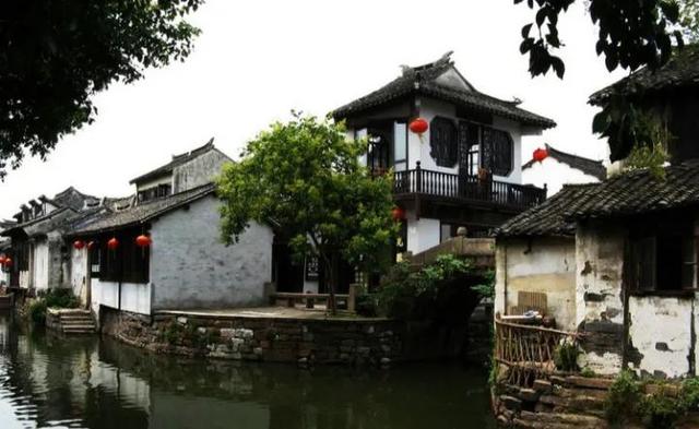 江苏属于哪个省，江苏属于哪个地区（两个拼凑出来的省份）