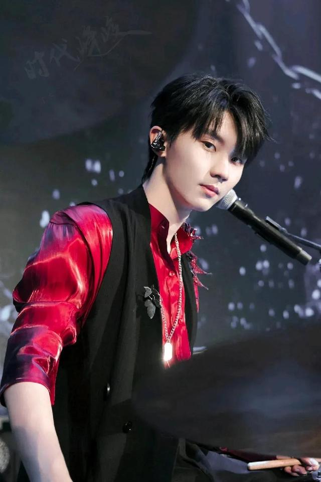 马嘉祺可爱头像，马嘉祺可爱头像动漫微信（马嘉祺，氛围感壁纸图）