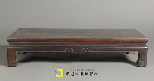 坐与座区别用法，座跟坐有什么区别（踏脚安坐，惬意安适）