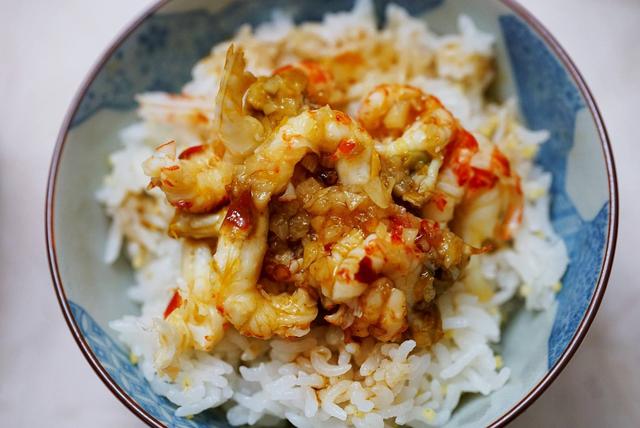 美的电饭煲预约时间怎么算，美的电饭煲预约时间怎么计算（单价近三千的电饭煲果然暗藏玄机）