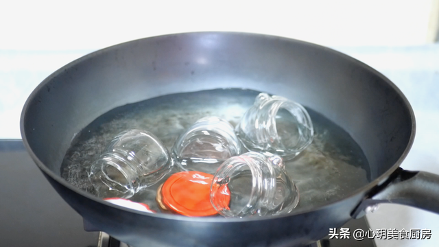 燕窝需要泡发多久，燕窝泡发要多久（6小时泡发5倍大）