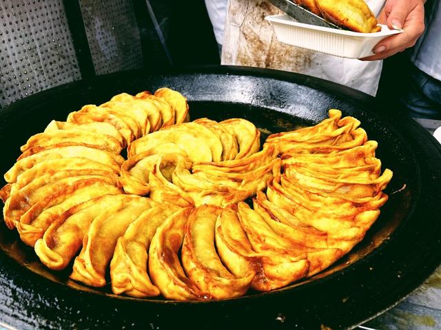 南京有名的十大美食特产有哪些，南京最好吃的特产是什么（你所不知道的南京特色美食小吃）