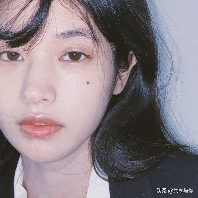 冷淡小众风18张优质女生头像，女生头像纯欲︱女生头像ins高级质感