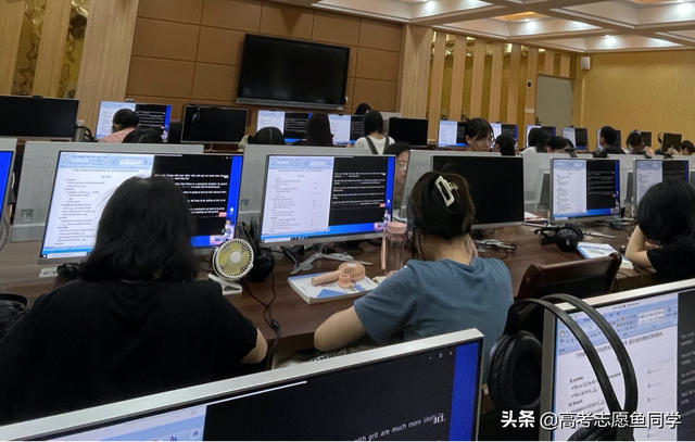 文科类专业有哪些专业，文科有哪些专业（2022高考文科生）