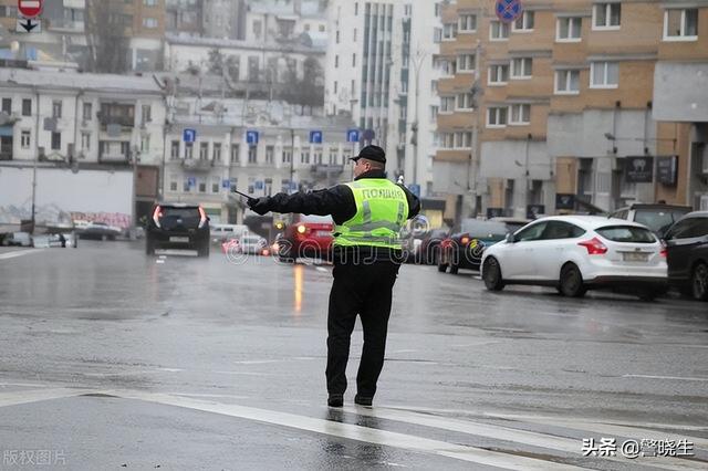 中国十大警察学院录取分数线，2022中国十大警察学院排名及分数线分别有哪些（10所省属专科不到400就录取）