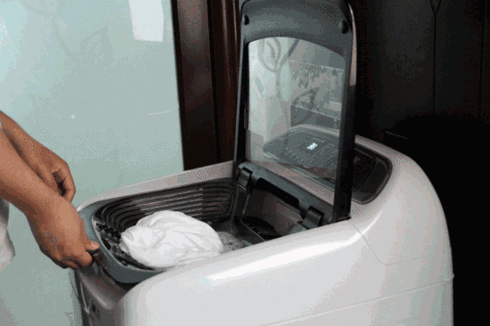 洗衣机脱水功能坏了如何修理，洗衣机不脱水如何维修（问题和解决办法教给你）