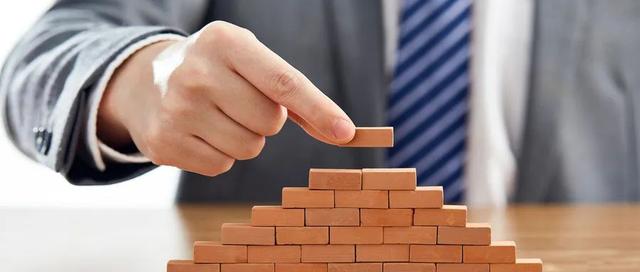 雇主责任险和团体意外险的区别，雇主险和团体险的区别（团体意外险和雇主责任险有何区别）