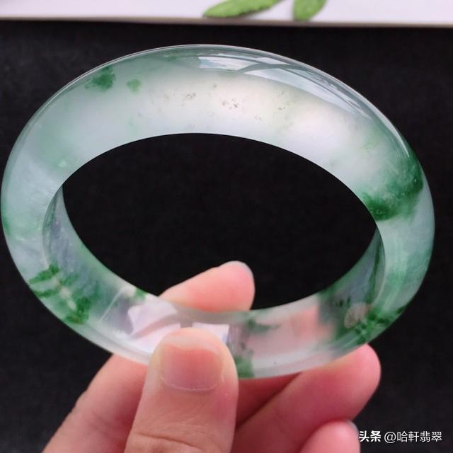 玉髓是什么材质价值多少钱，玉髓是什么材质价值多少钱_玉髓是什么东西（为何玉髓跟翡翠如此相似）