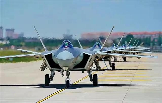 资本主义的本质是什么（<13>资本主义本质是奴隶制和宗教农奴制的延续）