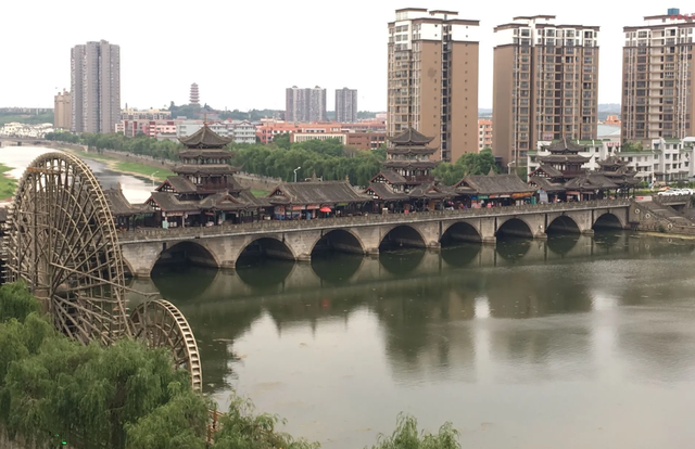 游德阳石刻，德阳石刻公园春游日记（成都1h悠闲小城：峡谷石刻）