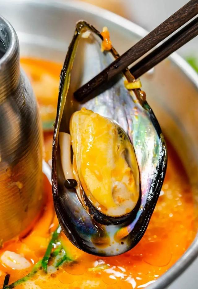 冬阴功汤的功效，冬阴功汤的功效与作用（那就在花都喝冬阴功解下瘾）