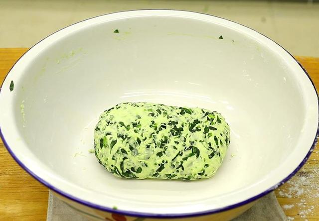 老年人吃什么补钙，中老年人补钙每天要喝多少牛奶（常吃这5种食物）